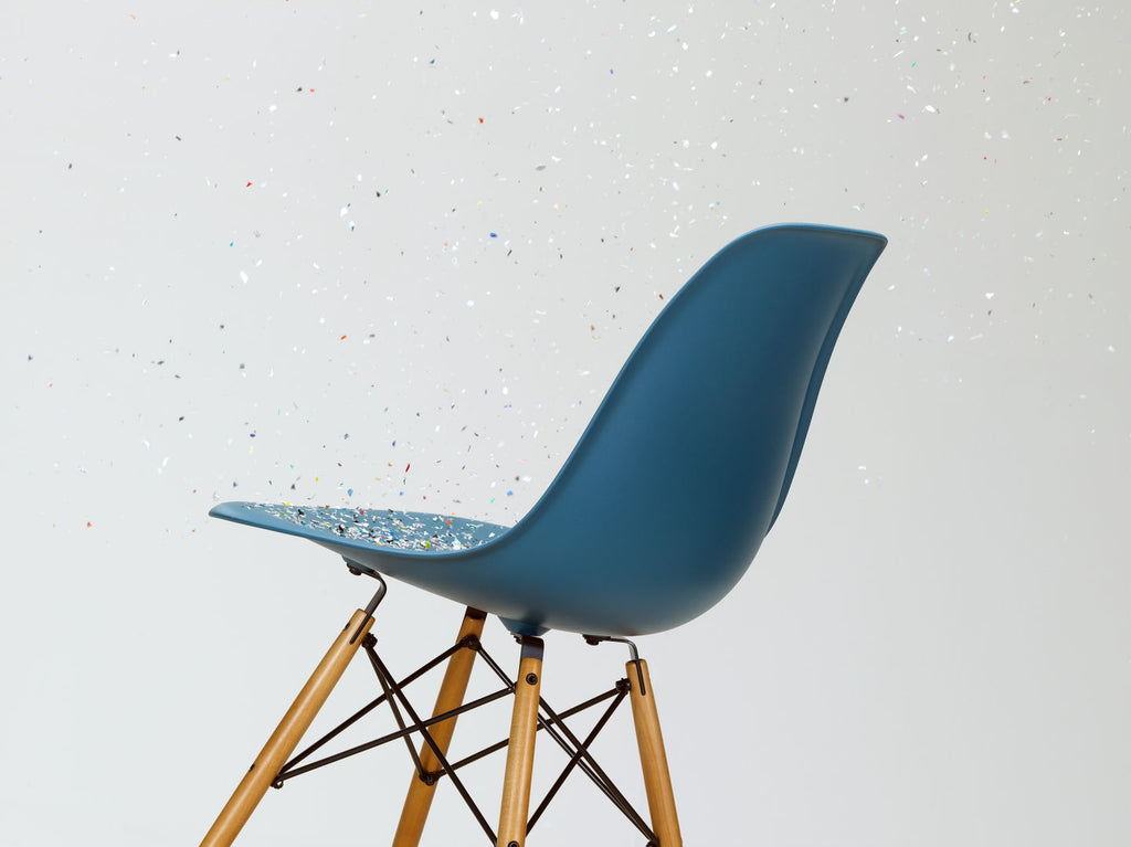 Eames Plastic Chairs RE